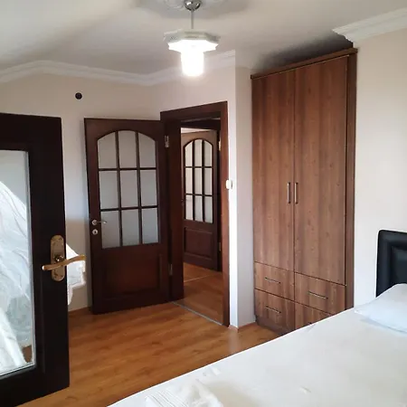 Deniz Manzarali Teras Cati Kati Trabzon