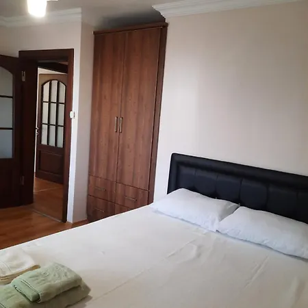 Deniz Manzarali Teras Cati Kati Apartment *